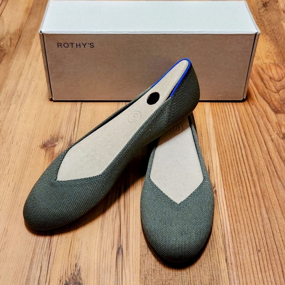 Rothys Ballet Flats, Cypress, Size 10